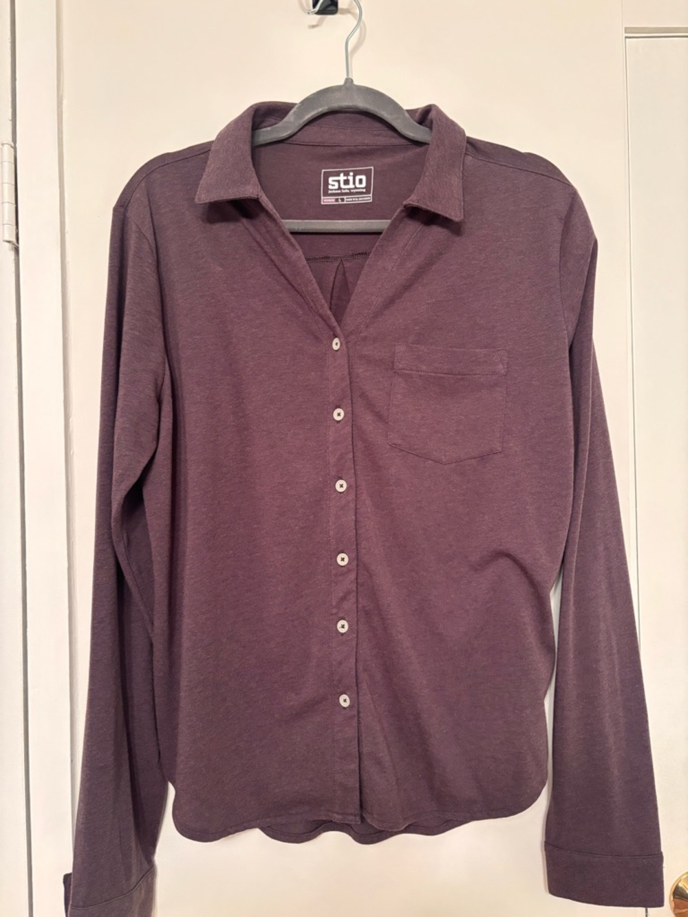 Stio Women's Button-Down Shirt in Plum